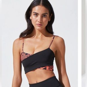 Noli yoga bond sports bra NWT